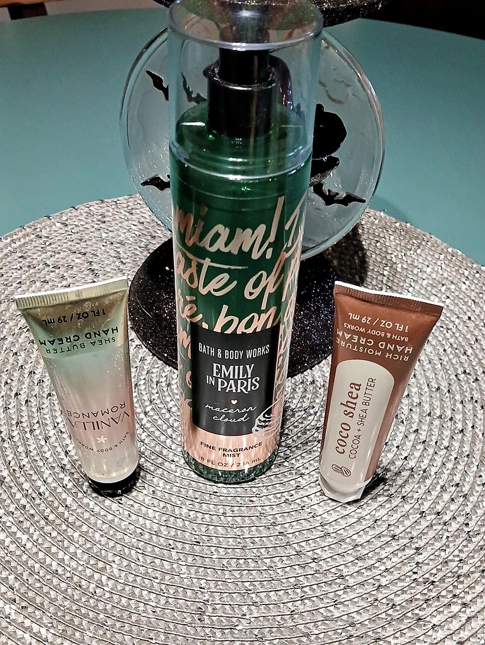 Bath & Body Works Emily in Paris Macaron Cloud Fine Fragrance Mist